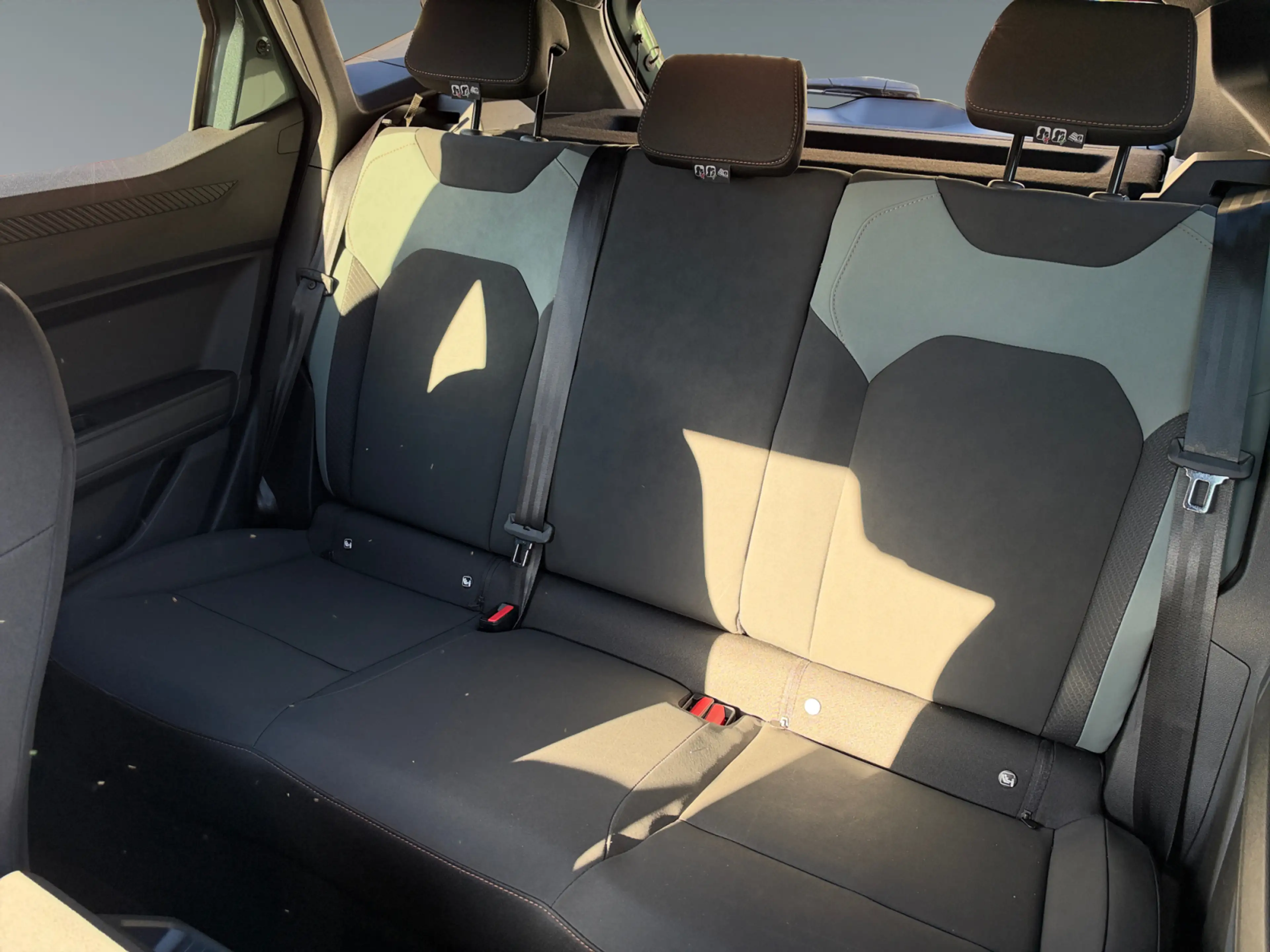 Dacia Duster Duster Expression TCe 130 — photo 13