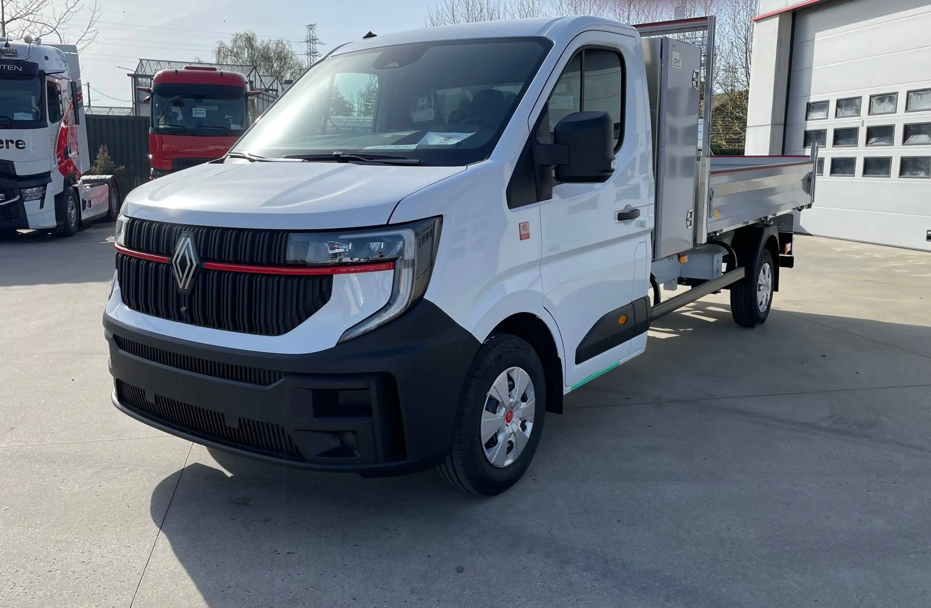 Renault Master Achterwaartse kipper en materiaalkoffer — photo 5