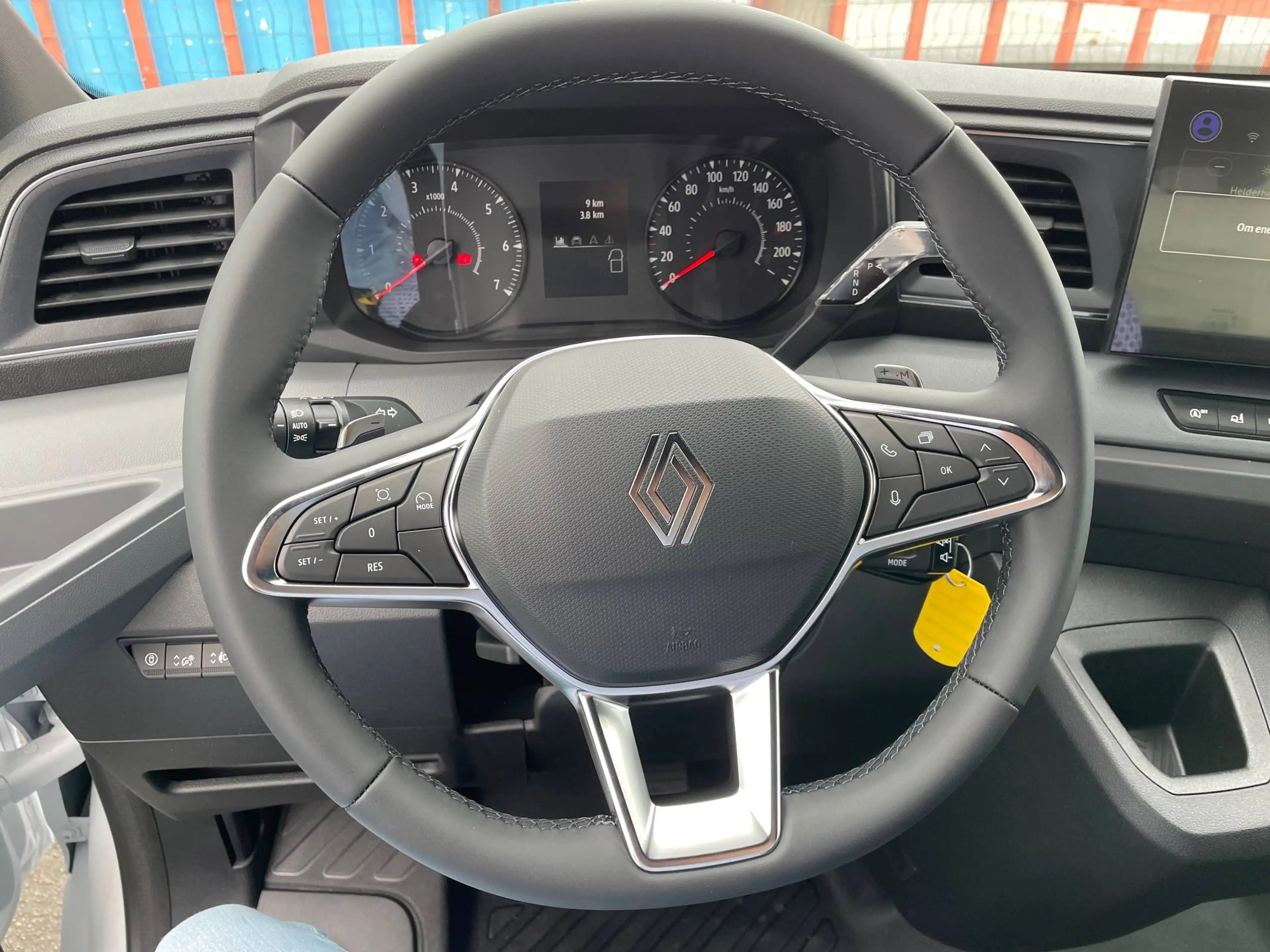 Renault Master Achterwaartse kipper en materiaalkoffer — photo 8