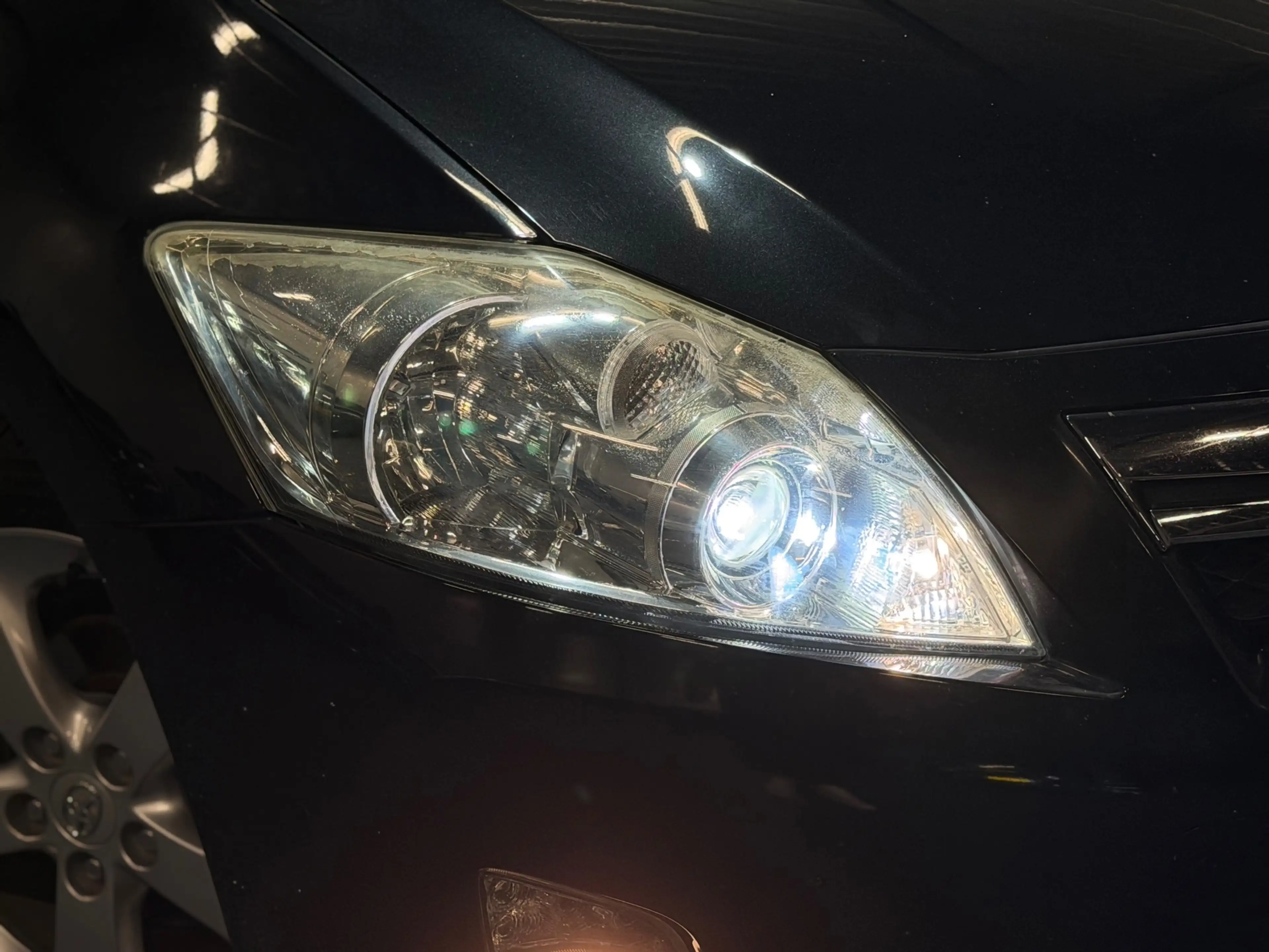 Toyota Auris 1.8 Full Hybrid Dynamic Business 3E-EIG!/AUT/XENON — photo 22