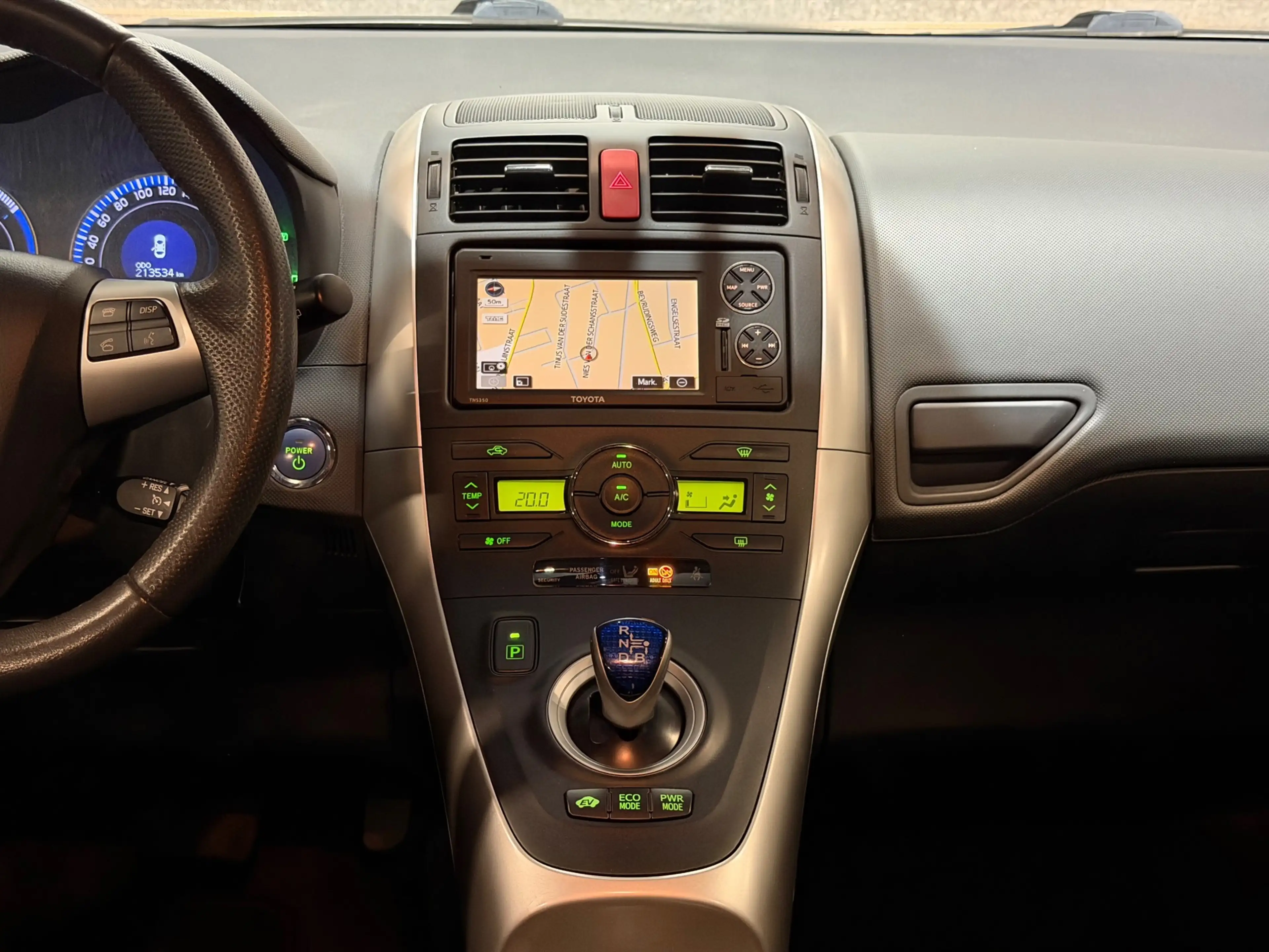 Toyota Auris 1.8 Full Hybrid Dynamic Business 3E-EIG!/AUT/XENON — photo 29