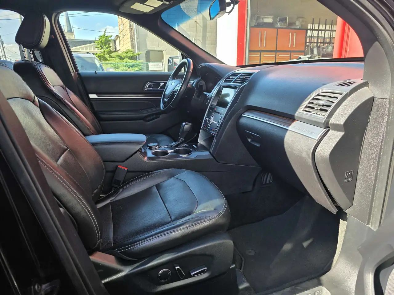 Ford Explorer fotografie Ford Explorer