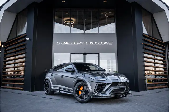 Lamborghini Urus 4.0 V8 Graphite Capsule - Mansory Pack | Full Carb