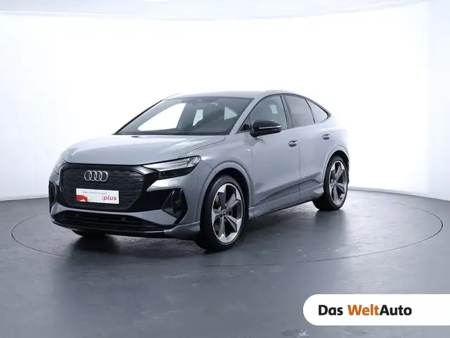 Audi Q4 e-tron Audi Q4 Sportback 40 e-tron