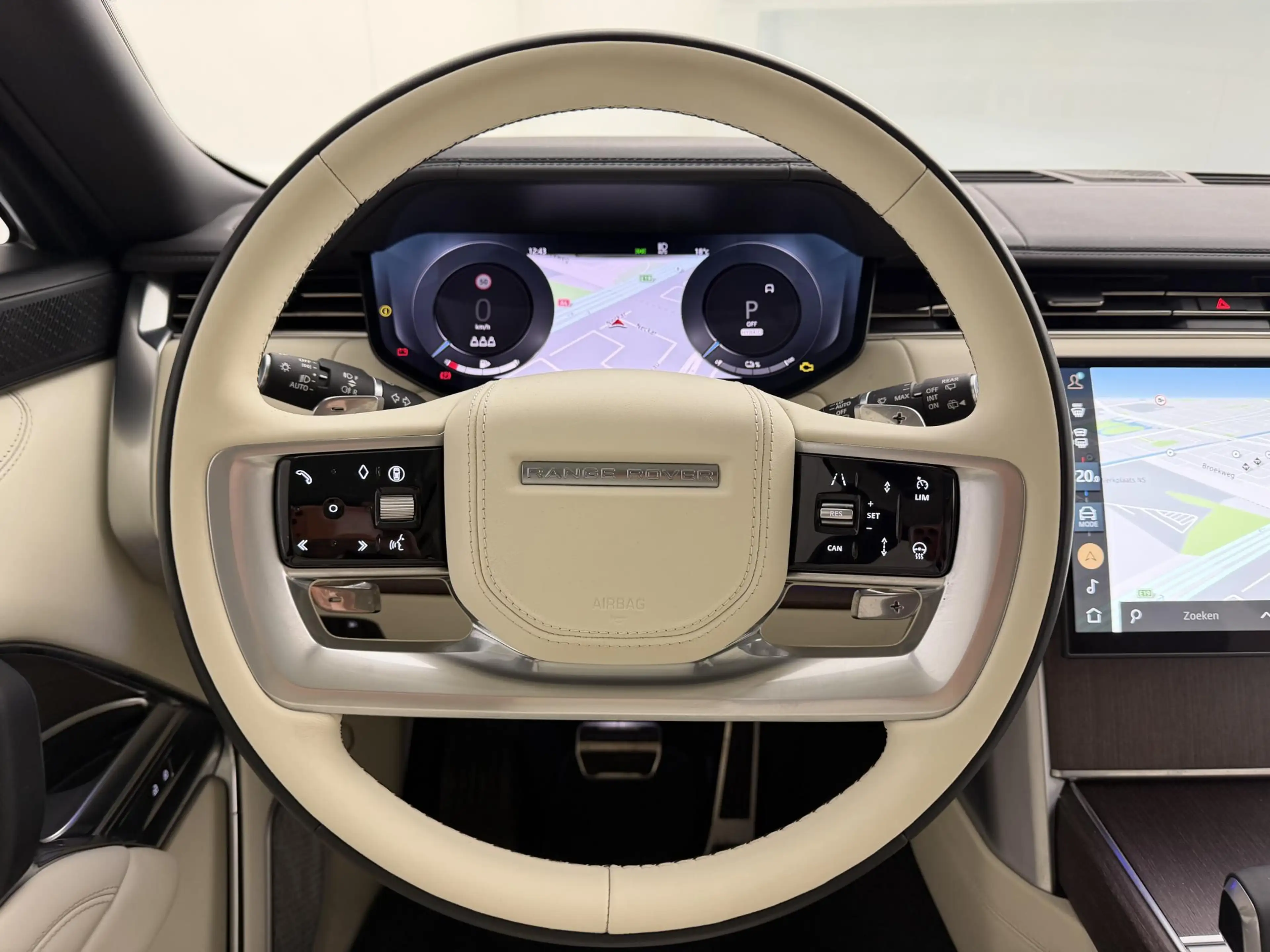 Land Rover Range Rover P550e Autobiography | Massage | Panoramadak | HUD — photo 14