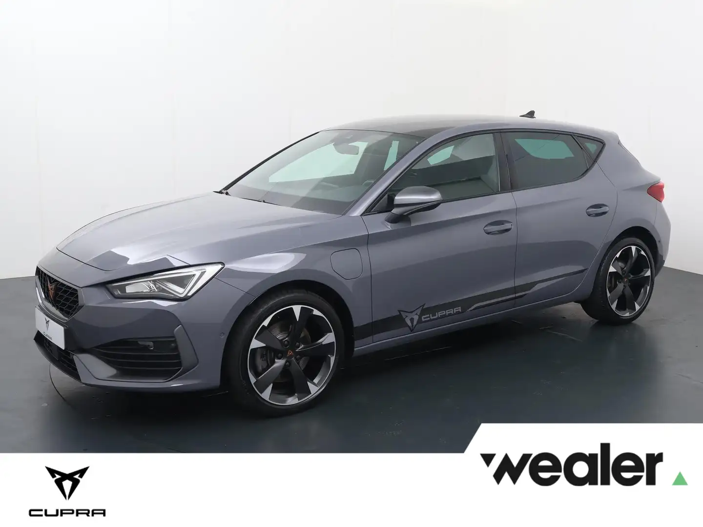 CUPRA Leon 1.4 e-Hybrid | 204 PK | Adaptive cruise control | Grijs - 1