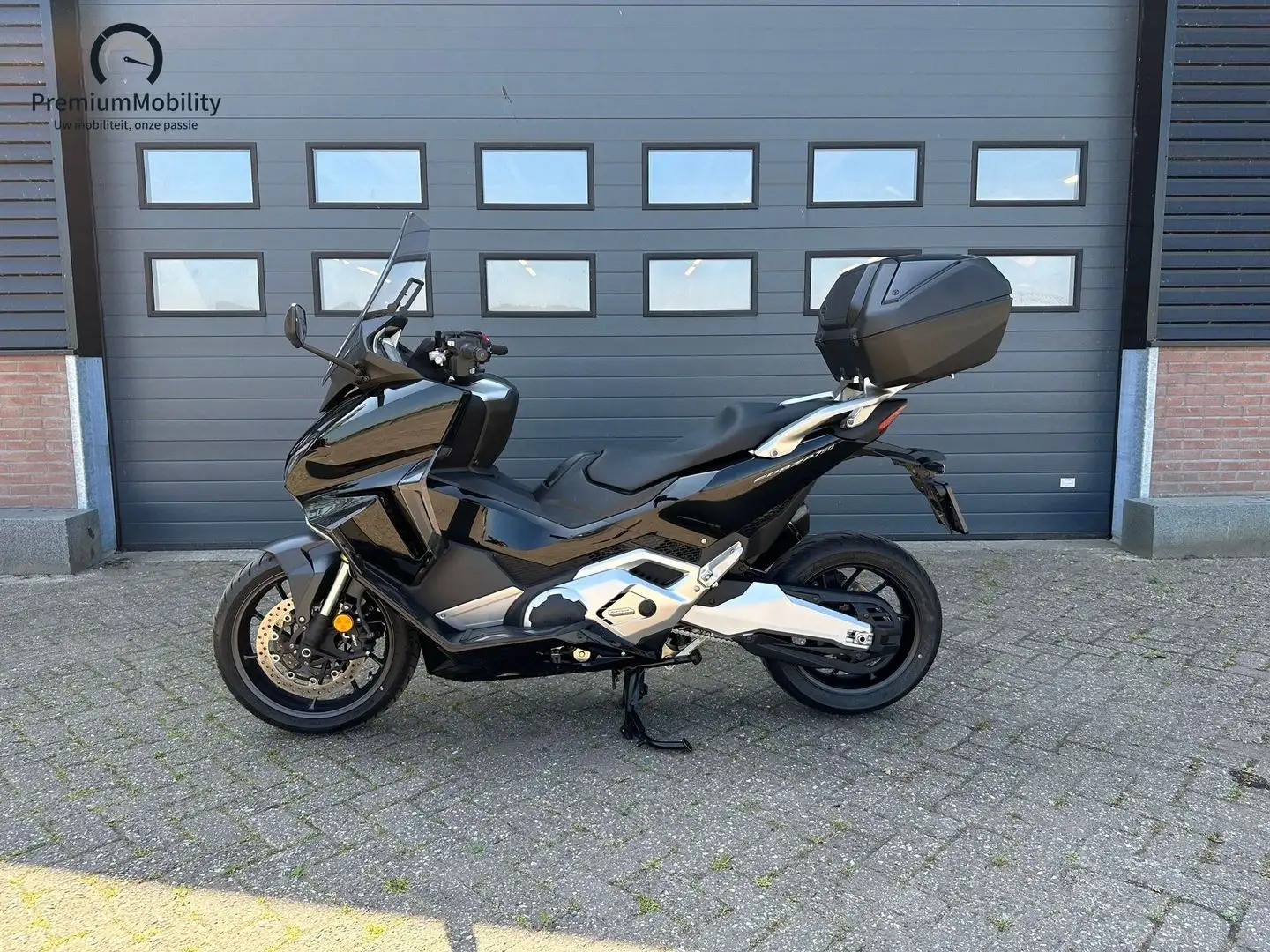 Honda Forza 750 NSS Zwart - 2