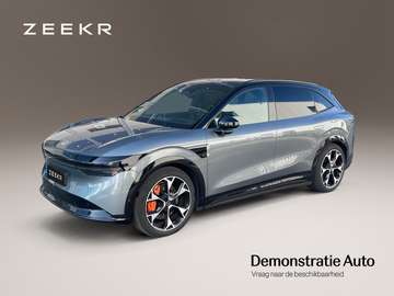 Privilege | 21" | Adv. Cockpit + Comfort Pack