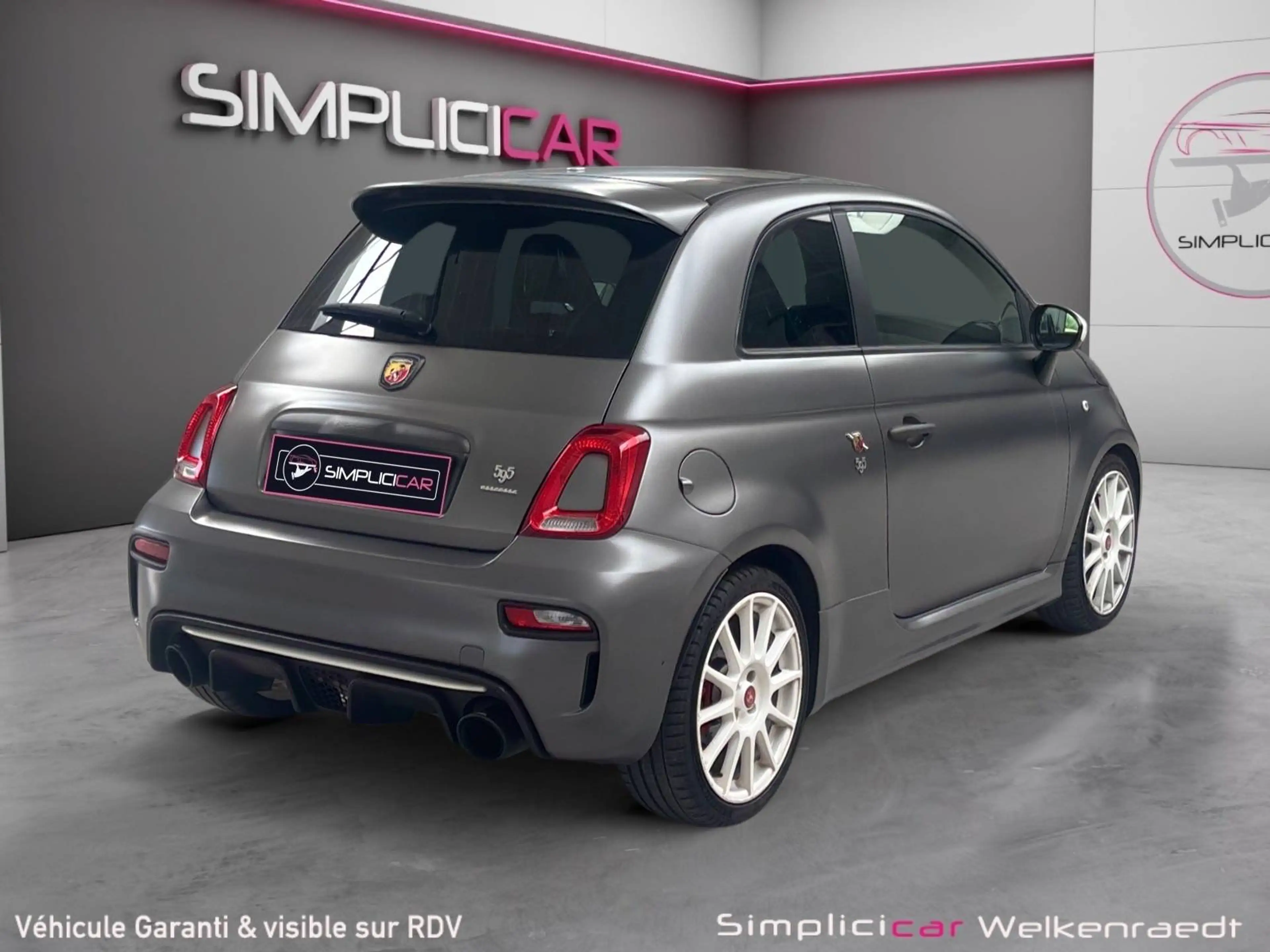 Abarth 595 595 Esseesse-LIGNE  AKRAPOVIC-SIÈGES BAQUETS — photo 7