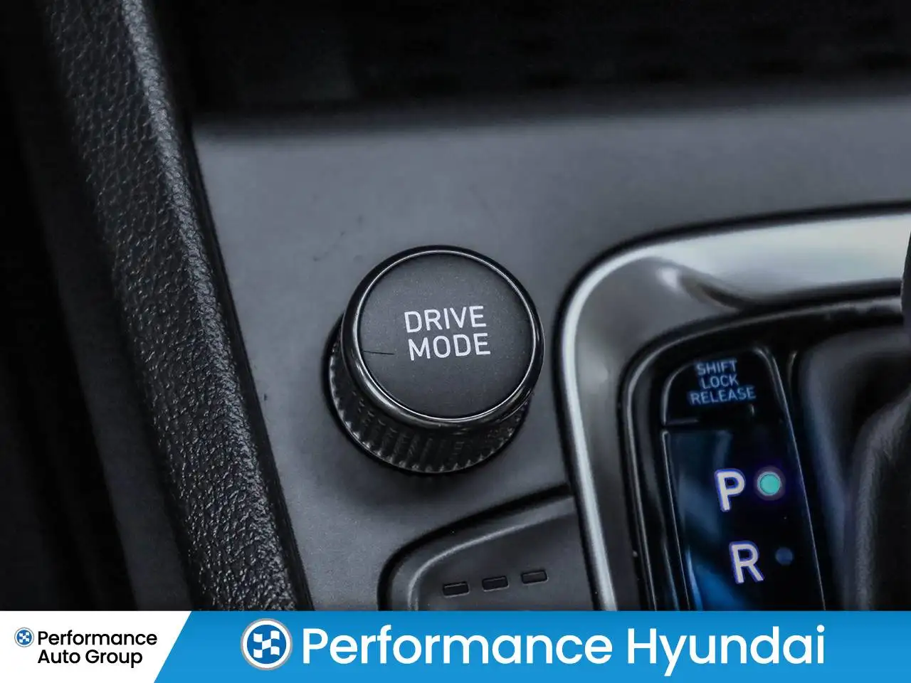 Hyundai KONA photo Hyundai KONA