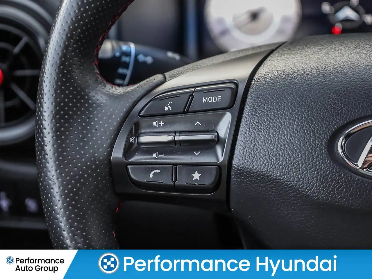 Hyundai KONA photo Hyundai KONA