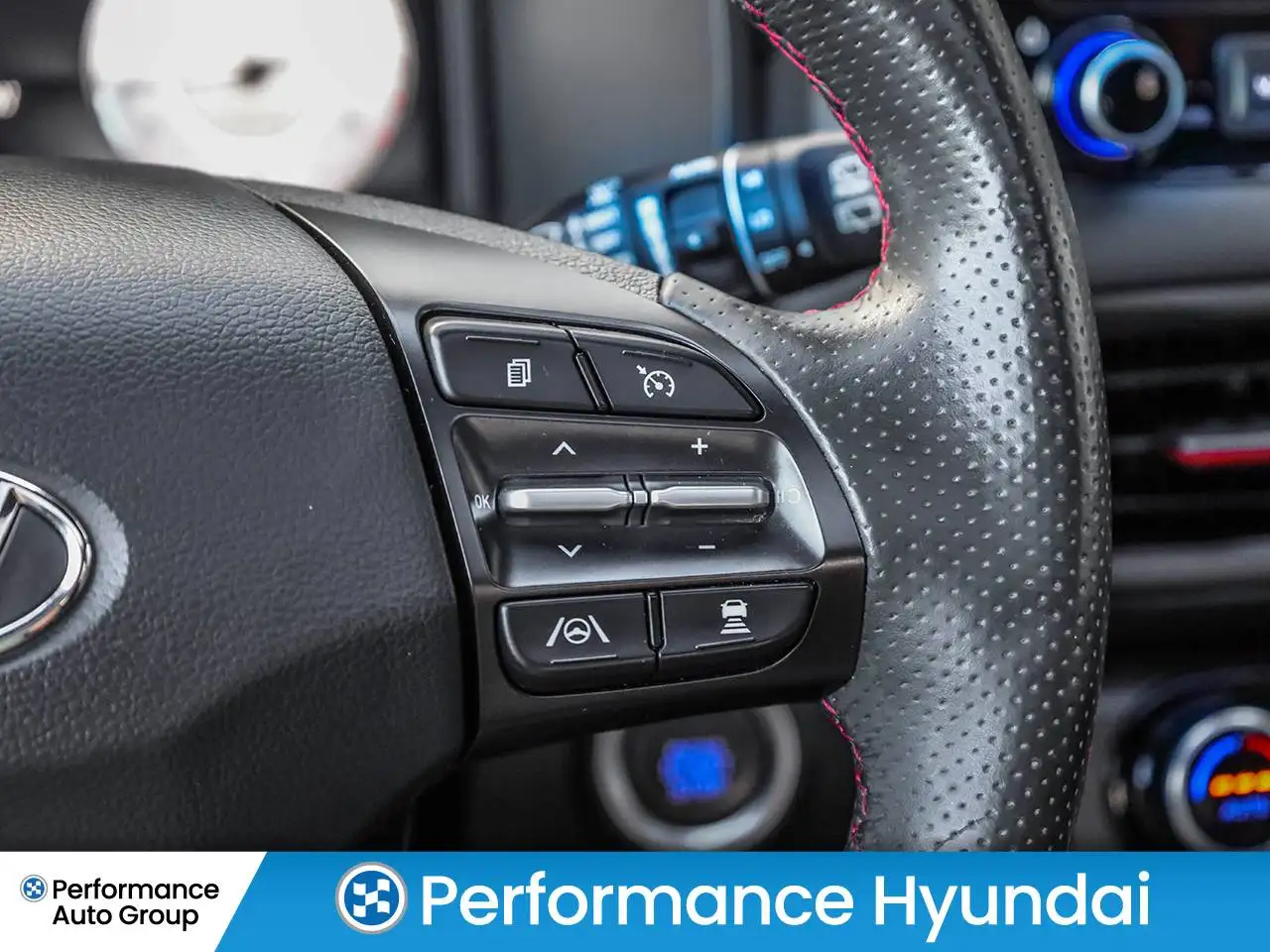 Hyundai KONA photo Hyundai KONA