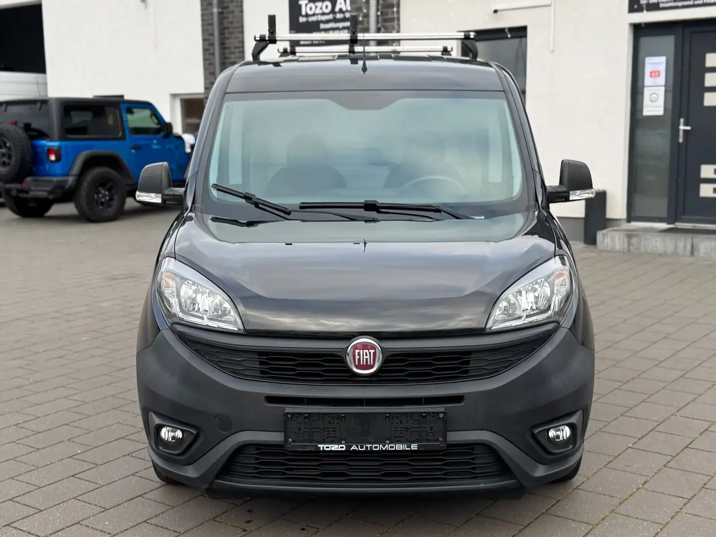 Fiat Doblo SX Kasten*SORTIMO*NAVI*KLIMA*TOP ZUSTAND* Noir - 2