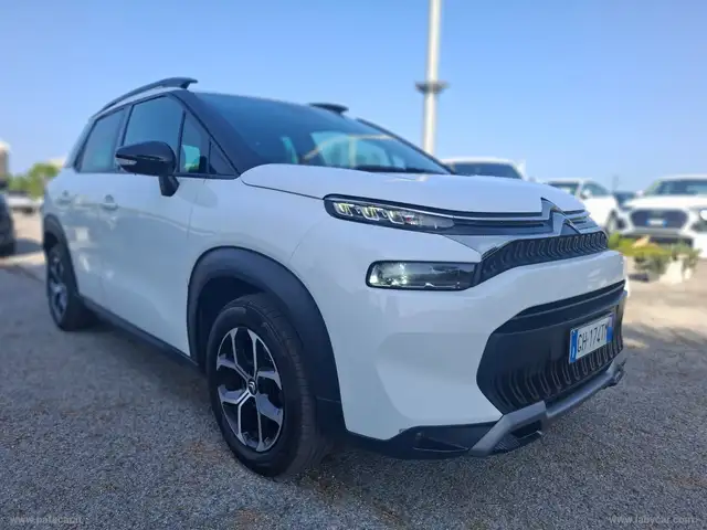 Citroen C3 Aircross view 3