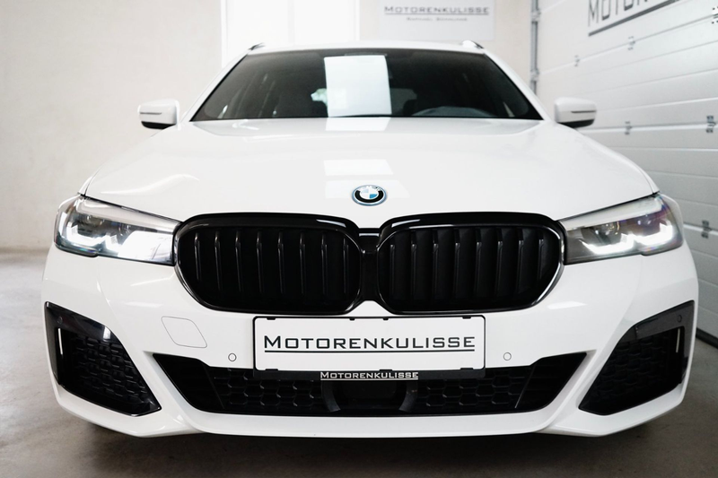 BMW 530 e M Sport Aut. - PANO - ACC - HIFI - LC Prof. — photo 3