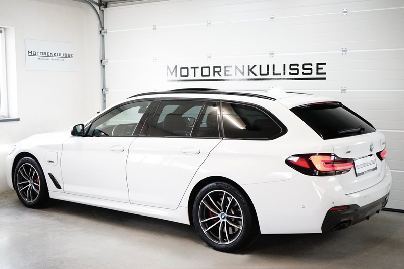 BMW 530 e M Sport Aut. - PANO - ACC - HIFI - LC Prof. — photo 5