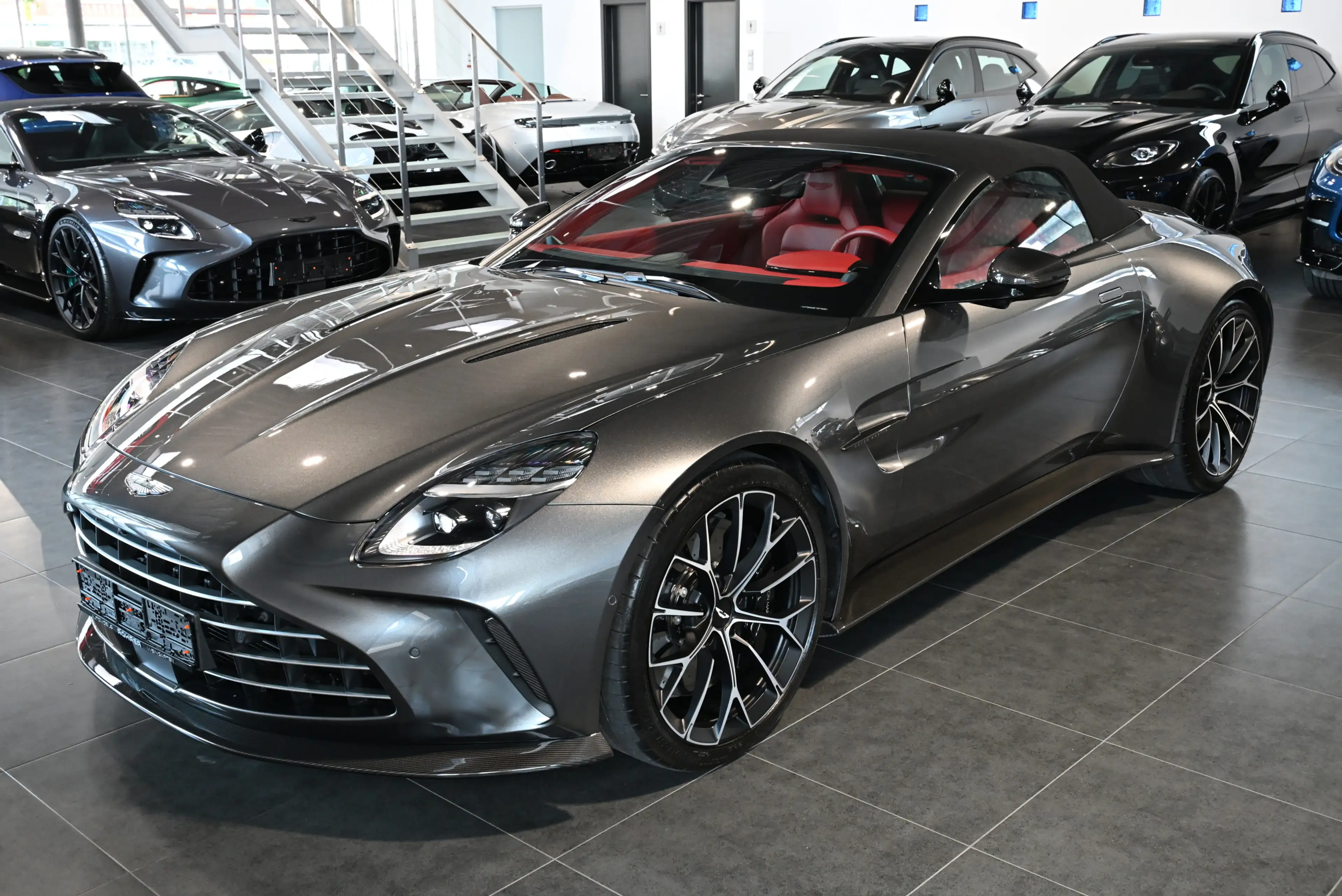 Aston Martin V8 Roadster Magnetic Silver UPE:285.000€ — photo 9