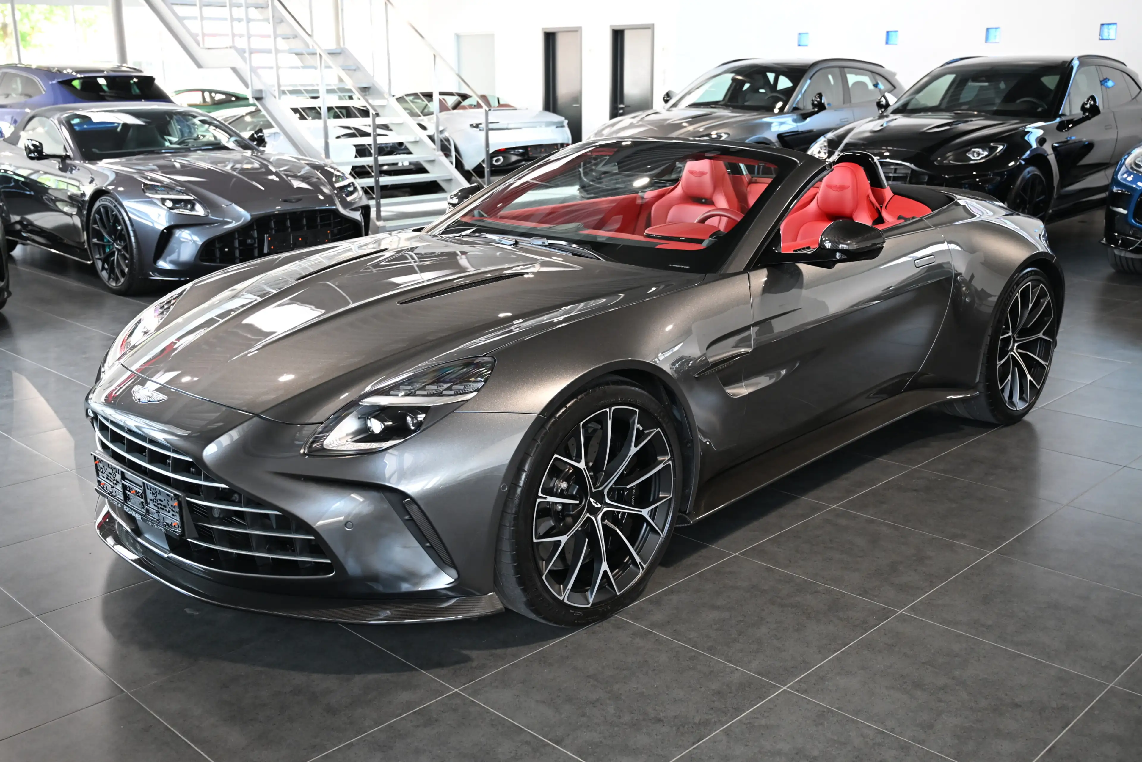 Aston Martin V8 Roadster Magnetic Silver UPE:285.000€ — photo 8