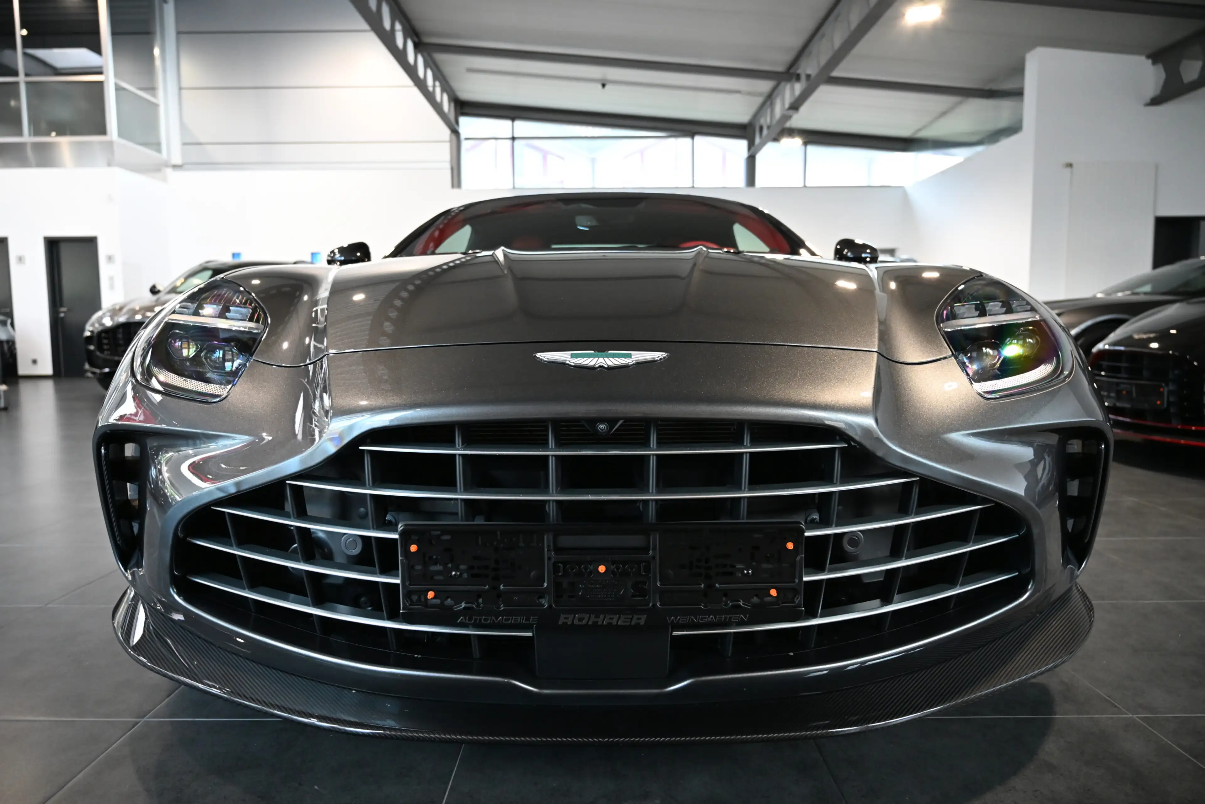Aston Martin V8 Roadster Magnetic Silver UPE:285.000€ — photo 5