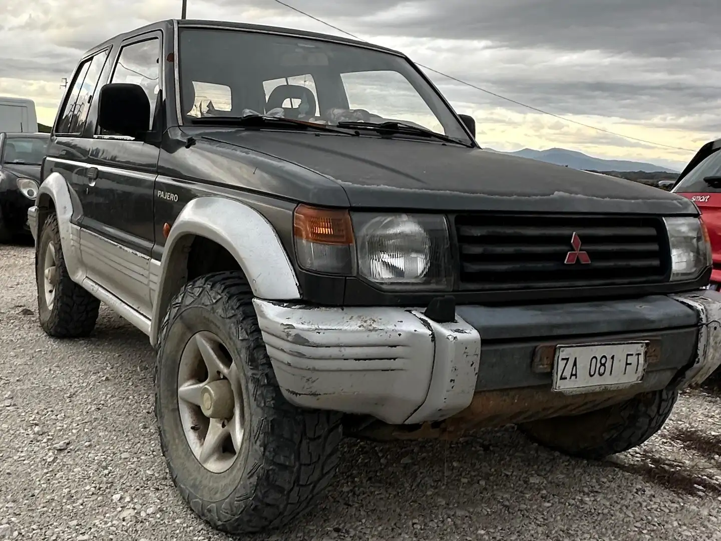 Mitsubishi Pajero Pajero Metal Top 2.5 td EXE Negru - 1