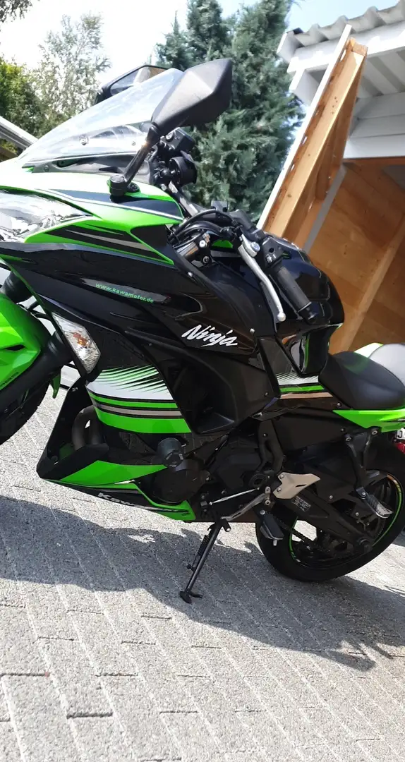 Kawasaki Ninja 650 - 1