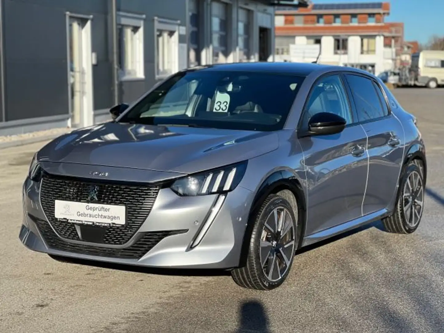 Peugeot 208 GT Elektro 136 Silber - 2
