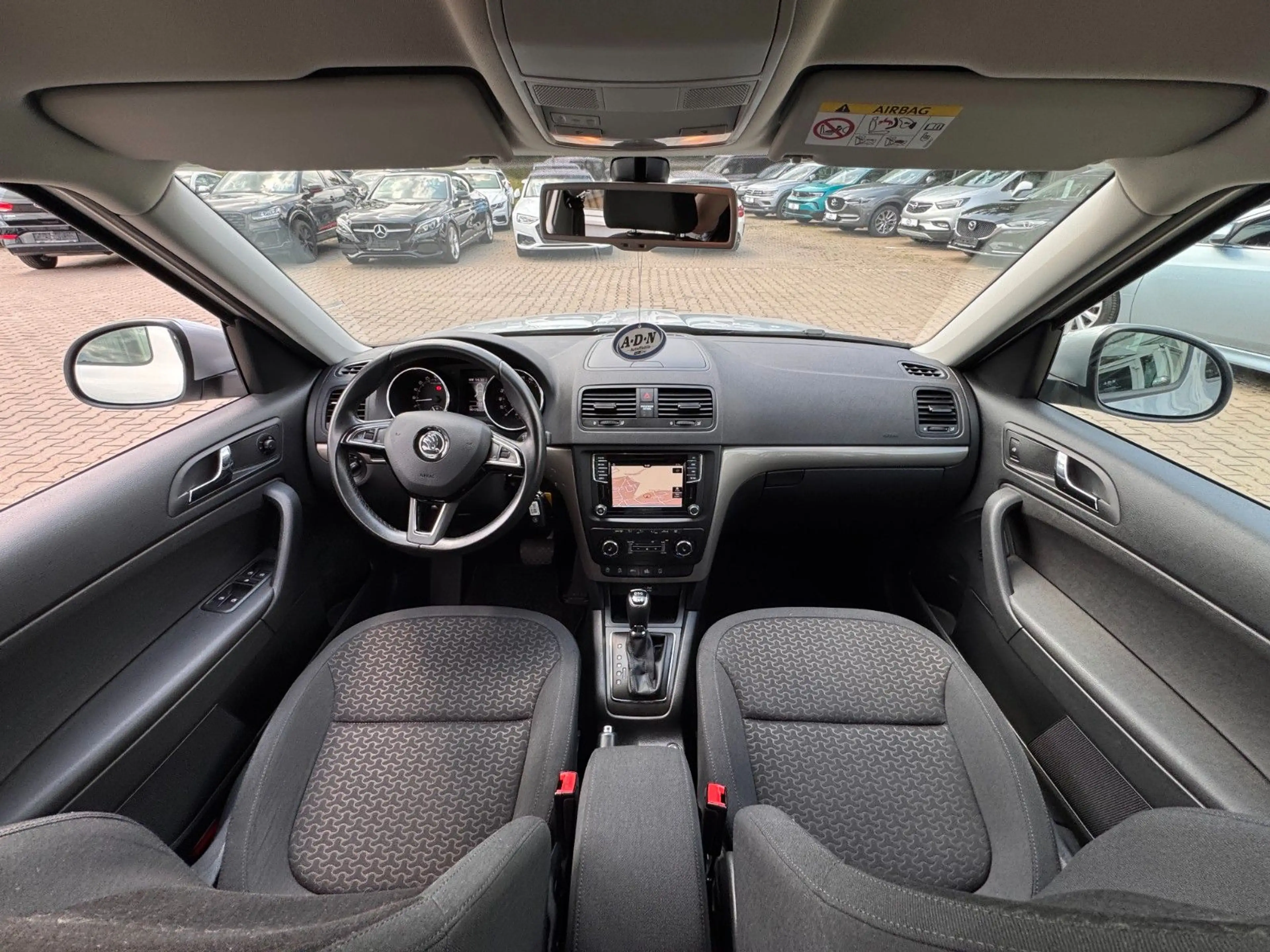 Skoda Yeti Style 2.0 TDI 4x4 DSG AHK*Xenon*Navi*8fach — photo 9