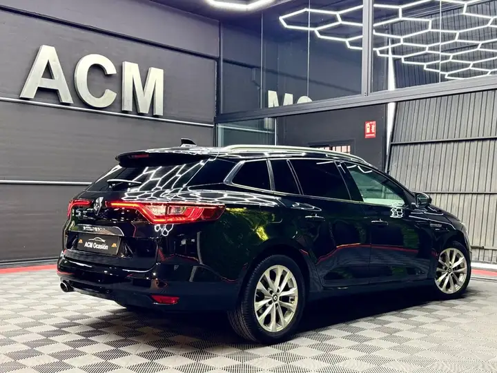 Renault Mégane 2018, foto 3