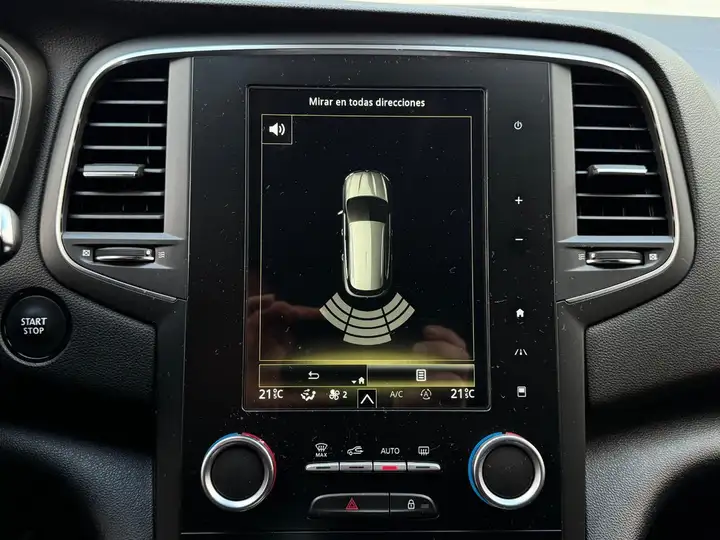 Renault Mégane 2018, foto 22