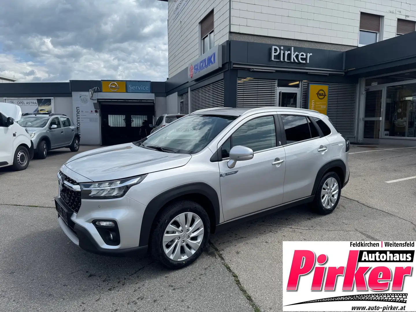 Suzuki S-Cross Shine Allgrip Silber - 1