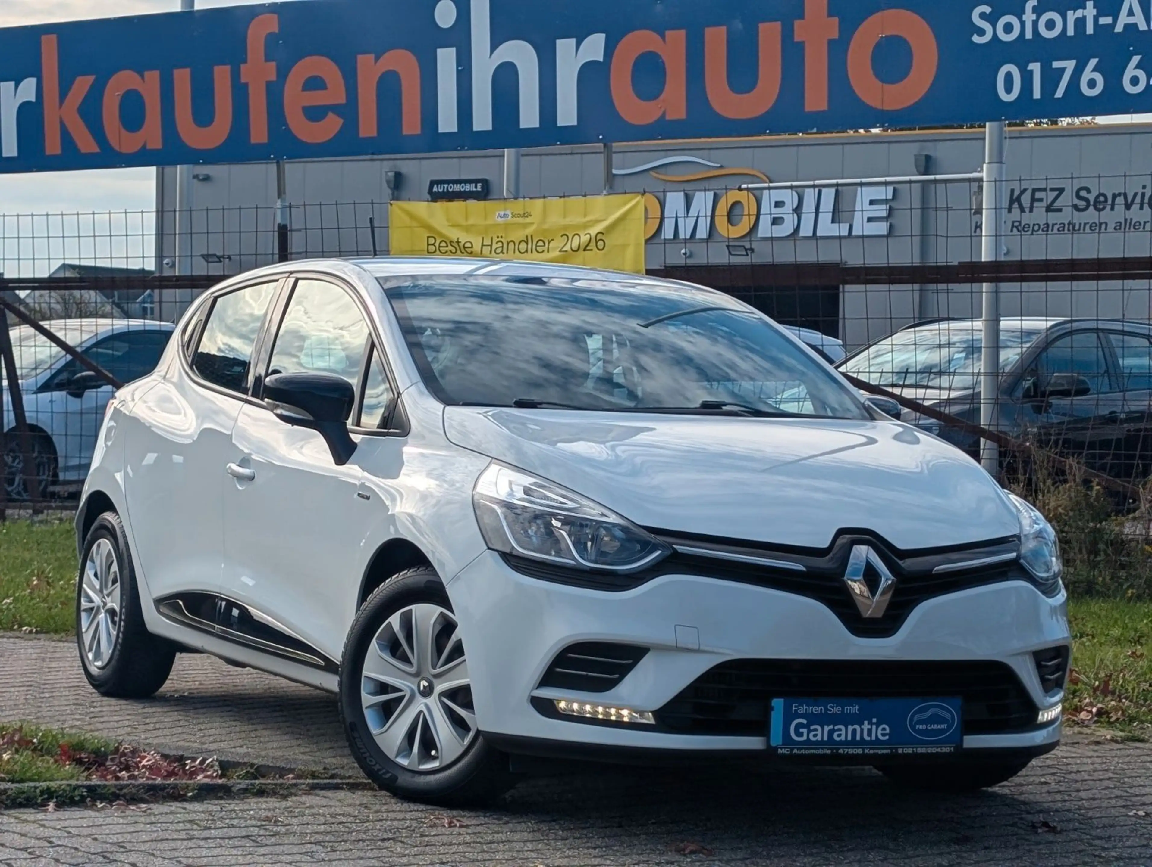 Renault Clio IV Limited*KLIMA*NAVI*TEMPOMAT*BLUETOOTH ! — photo 2