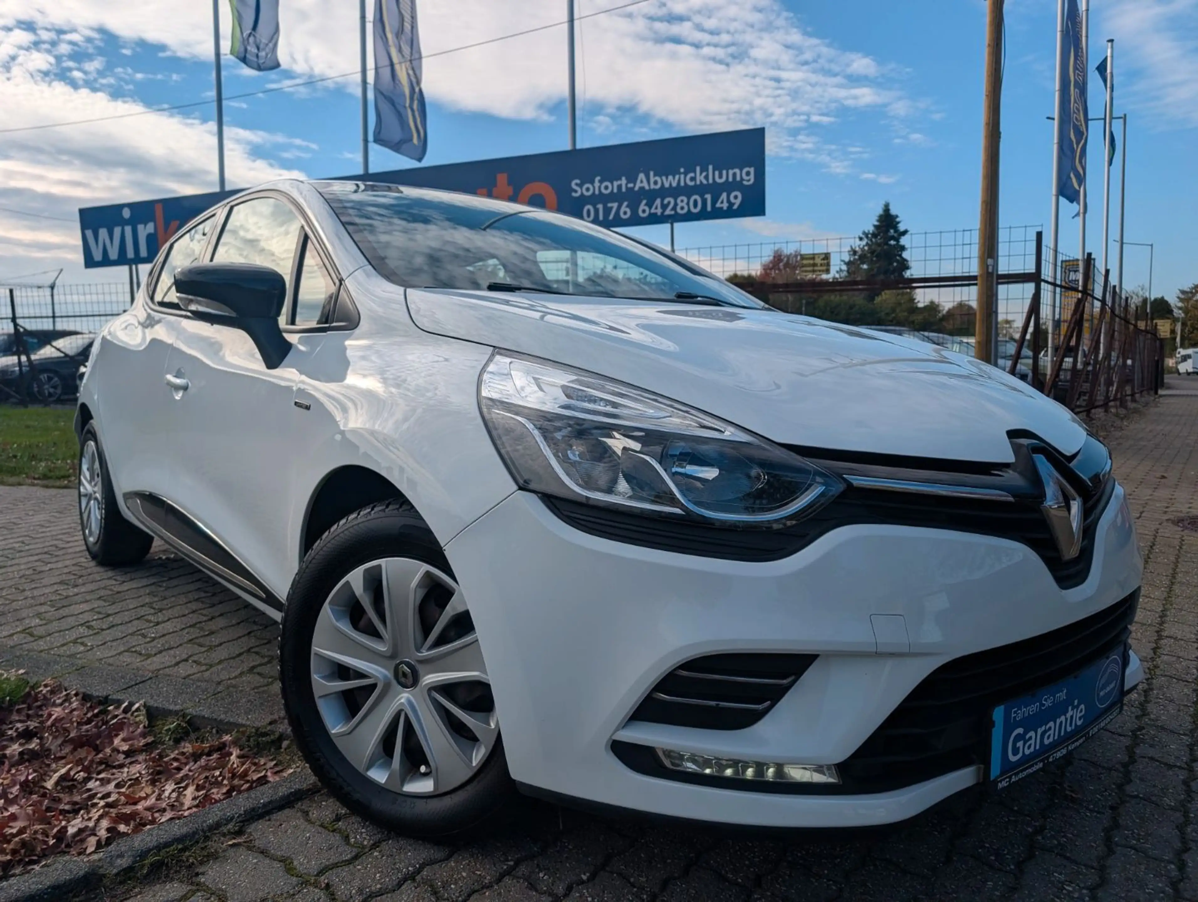 Renault Clio IV Limited*KLIMA*NAVI*TEMPOMAT*BLUETOOTH ! — photo 10