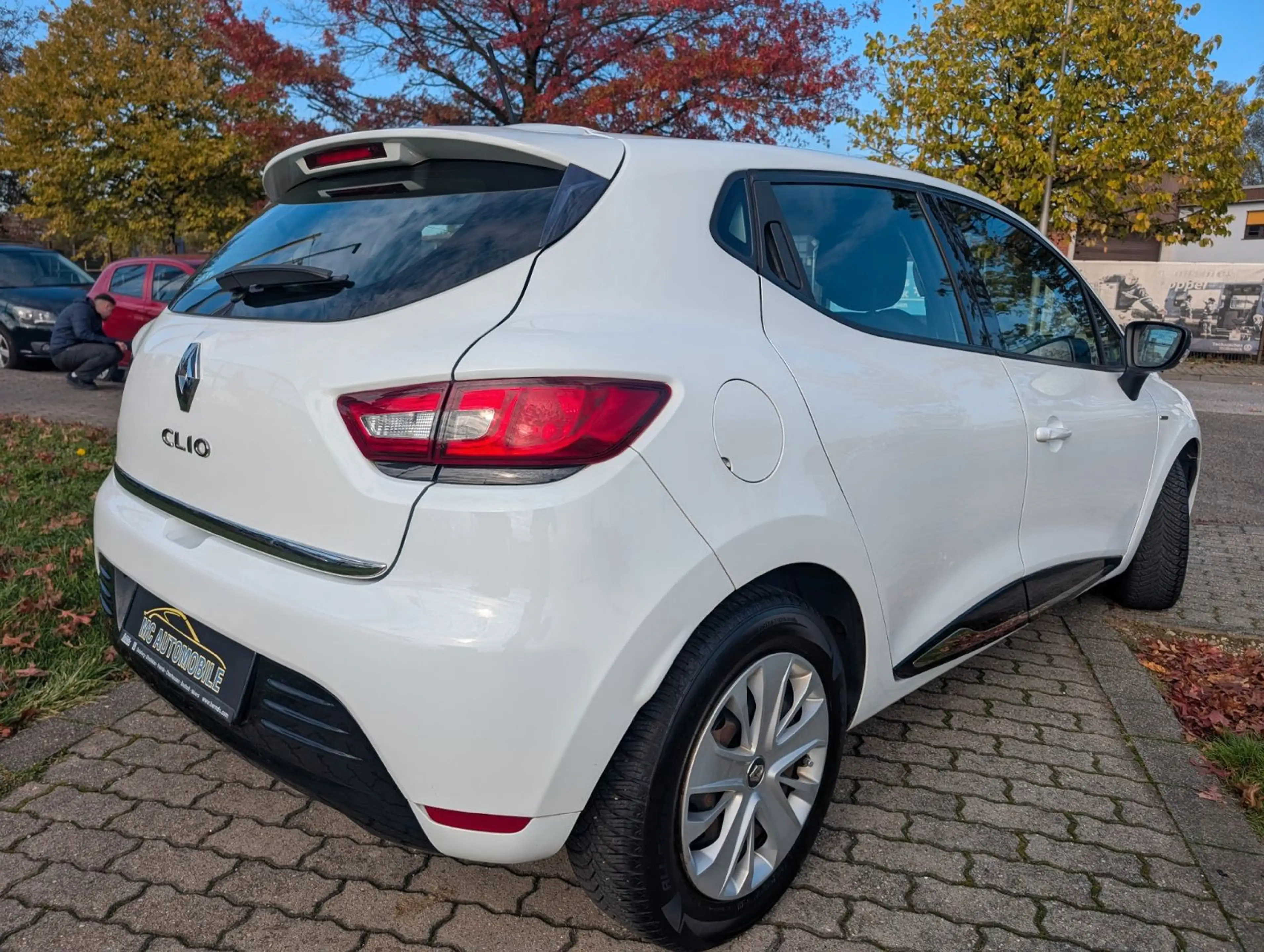 Renault Clio IV Limited*KLIMA*NAVI*TEMPOMAT*BLUETOOTH ! — photo 12