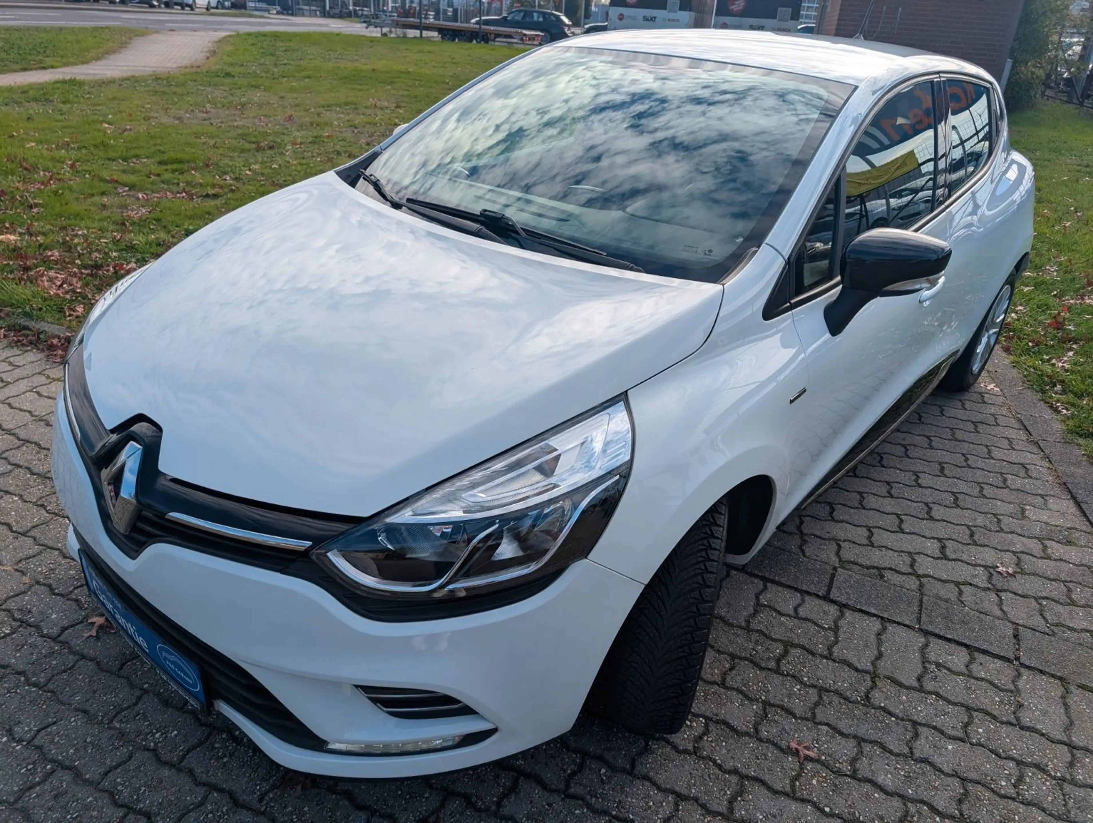 Renault Clio IV Limited*KLIMA*NAVI*TEMPOMAT*BLUETOOTH ! — photo 7