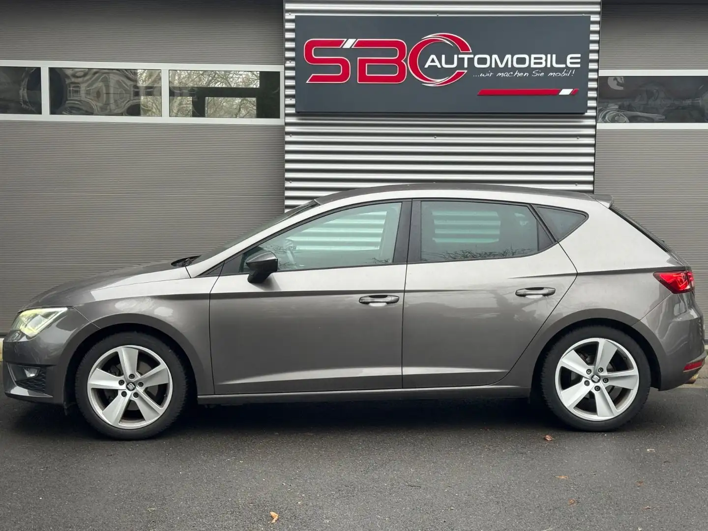 SEAT Leon FR Šedá - 2
