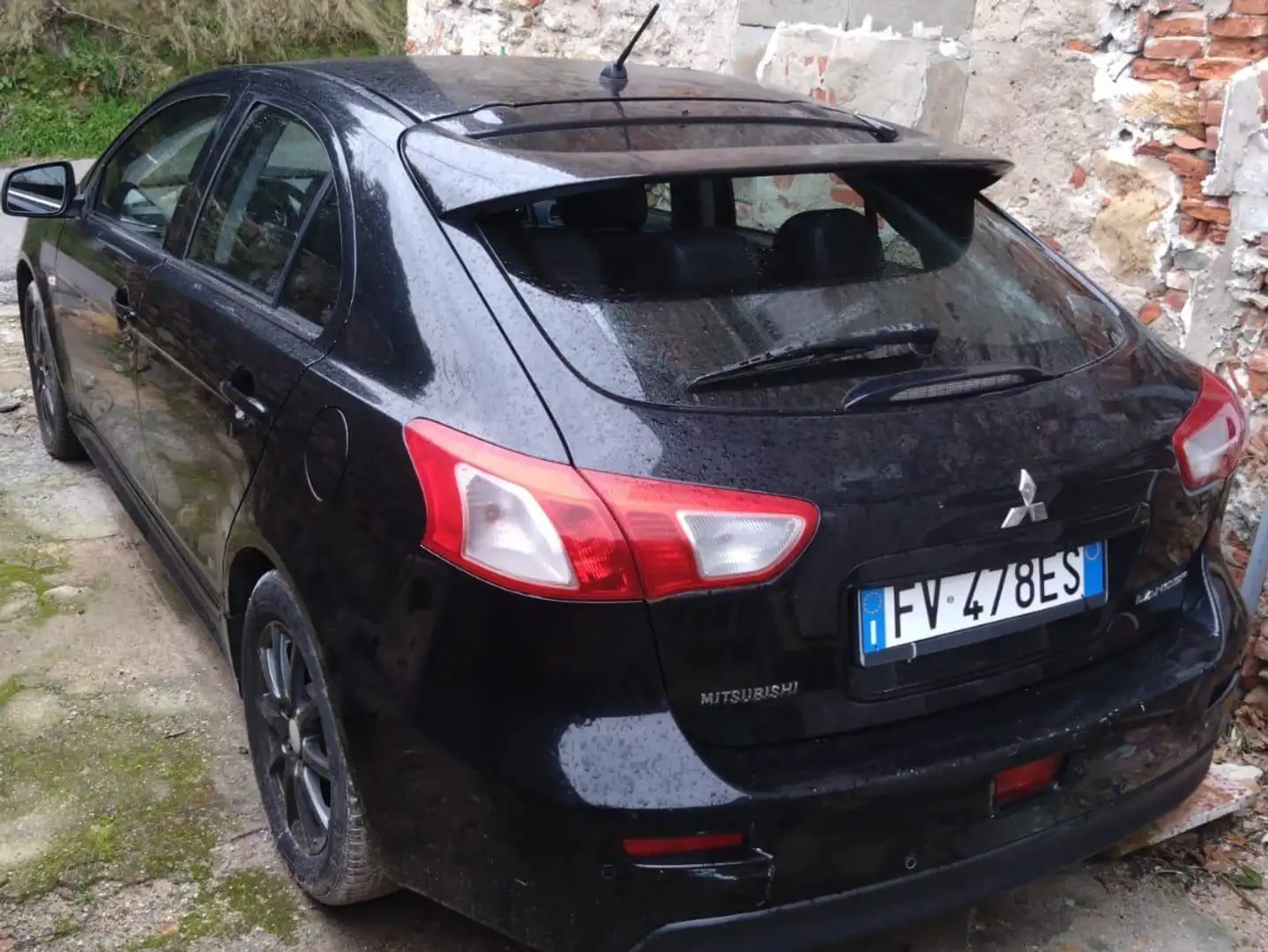Mitsubishi Lancer Sportback 1.8 16v Invite Nero - 1