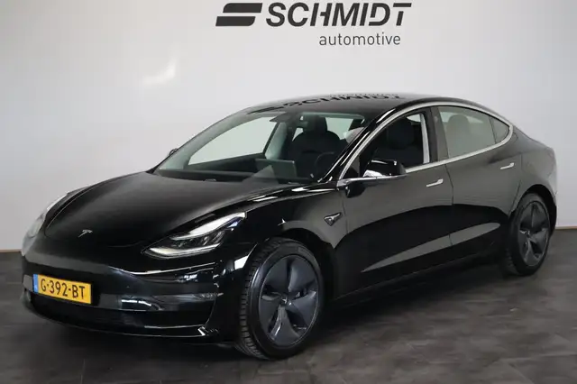 Tesla Model 3 Long Range RWD 75kWh | 600km | Autopilot | Trekhaa