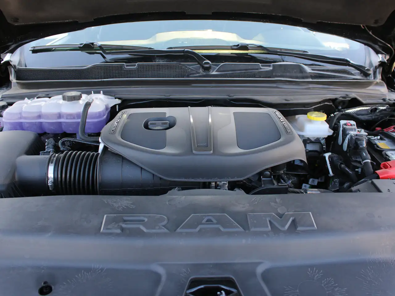 RAM 1500 photo RAM 1500