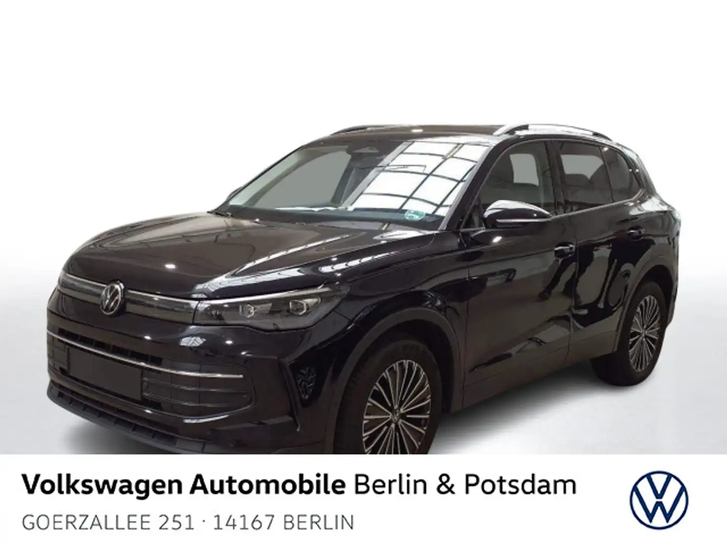 Volkswagen Tiguan 1.5 eTSI DSG Life R-Kam AHK LED SHZ PDC Zwart - 1