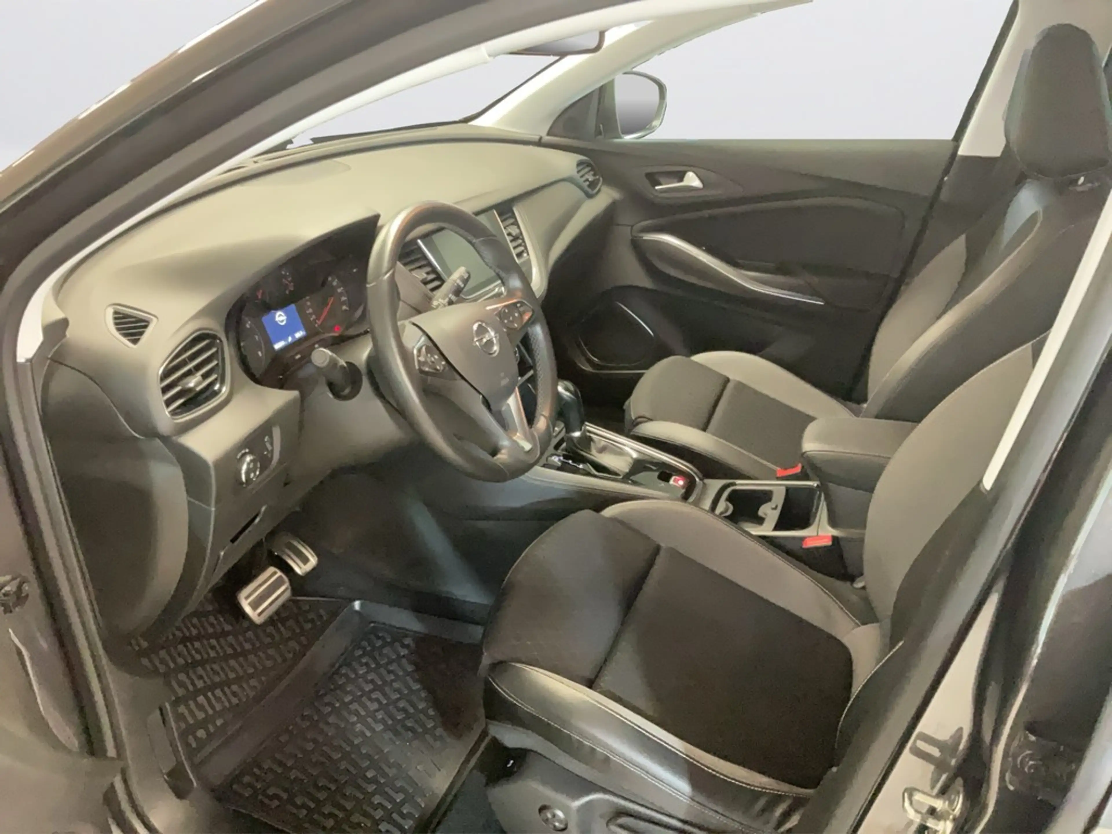 Opel Grandland X Grandland (X) 1.2 l Turbo/ RFK/ LED 120 Jahre — photo 9