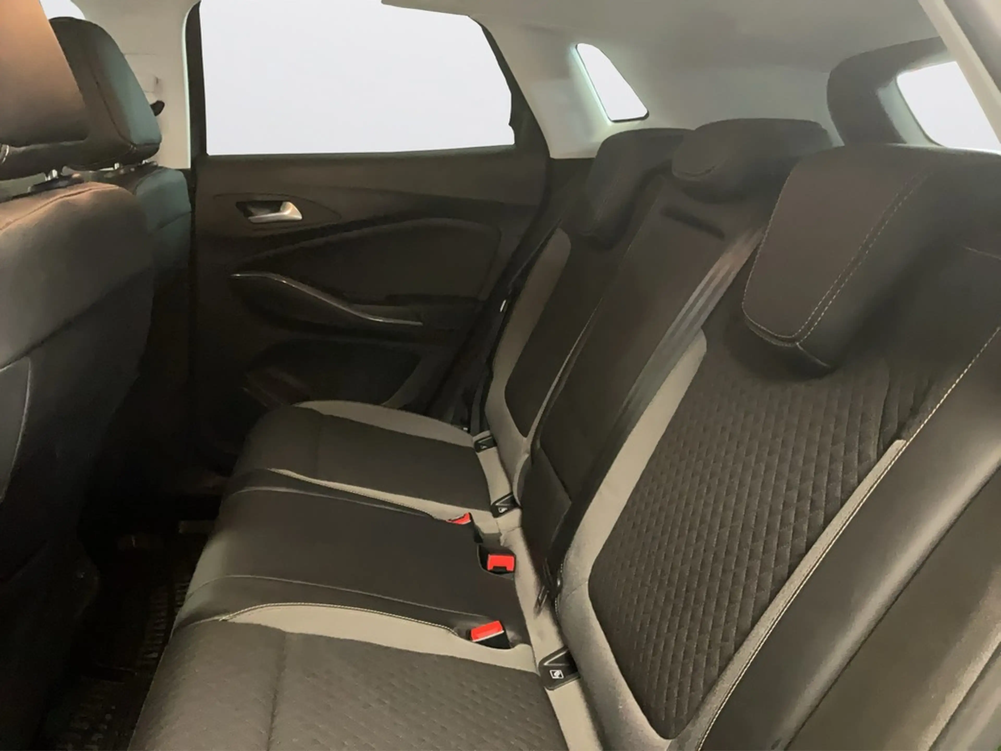 Opel Grandland X Grandland (X) 1.2 l Turbo/ RFK/ LED 120 Jahre — photo 12