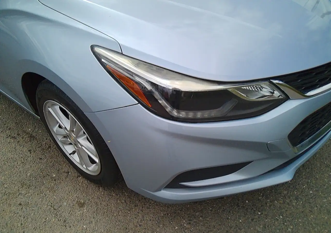 Chevrolet Cruze снимка Chevrolet Cruze