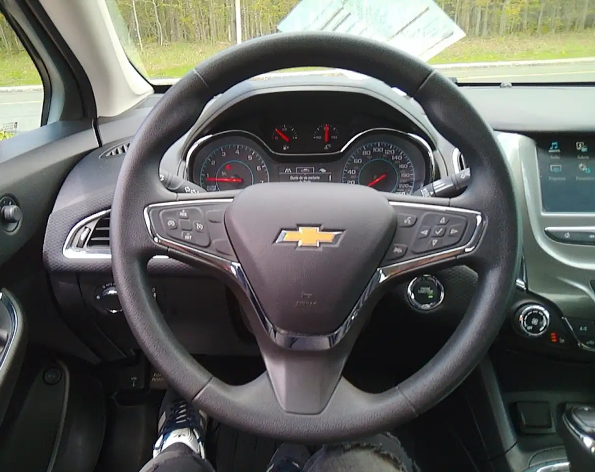Chevrolet Cruze снимка Chevrolet Cruze