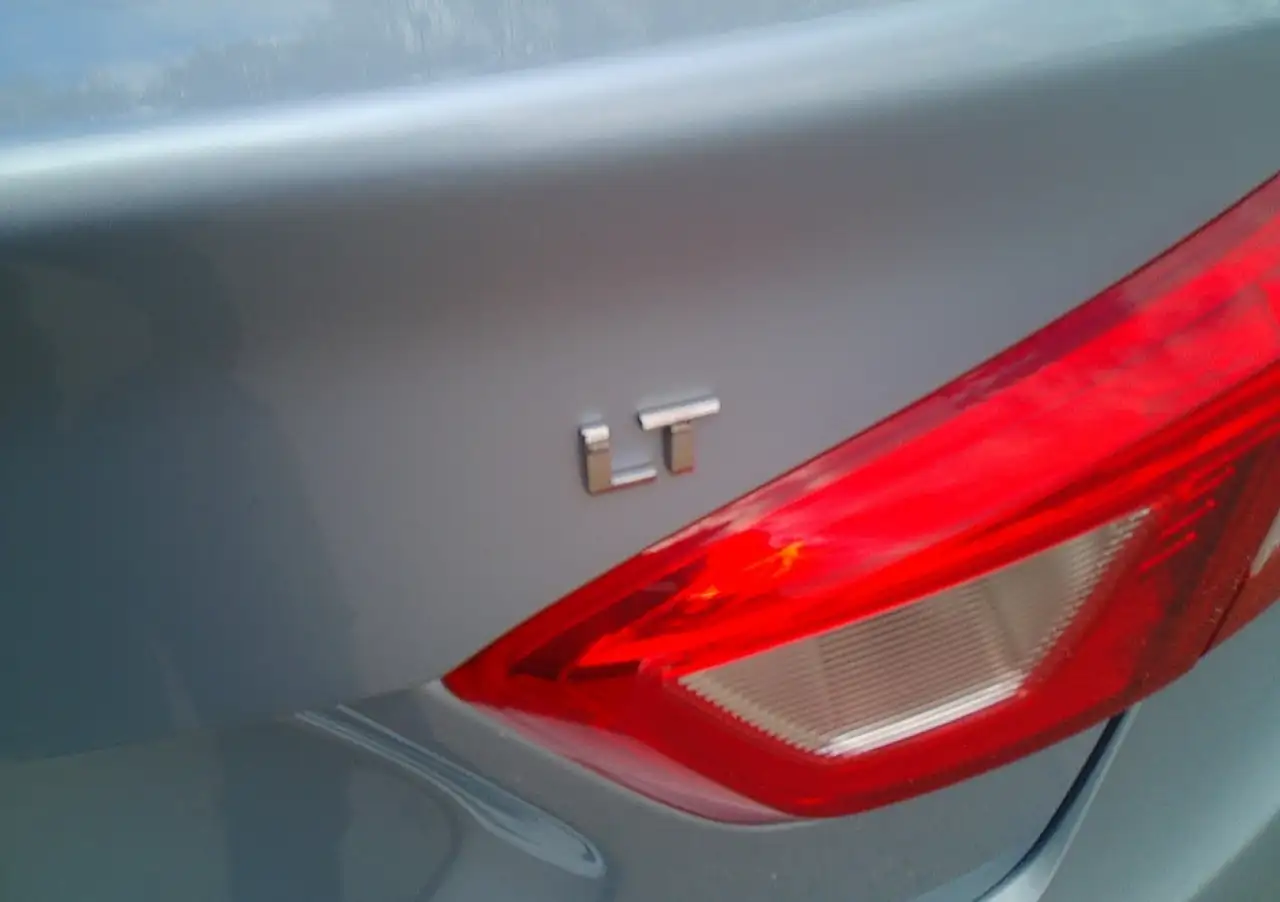 Chevrolet Cruze снимка Chevrolet Cruze