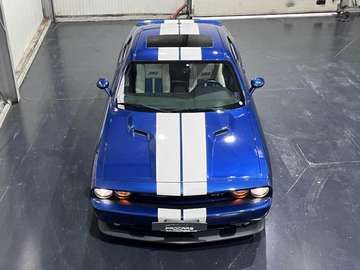 SRT8 392 - 6.4L HEMI 477cv Inaugural Edition