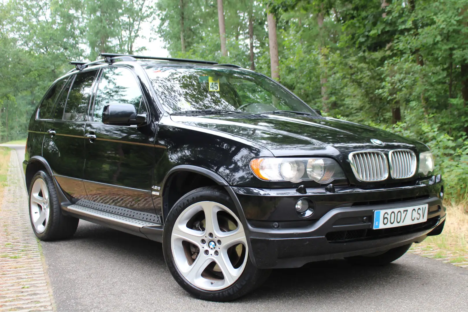 BMW X5 4.6is V8 FULL OPTION UITGEVOERD, PANO, SCHERM, LED Negru - 1