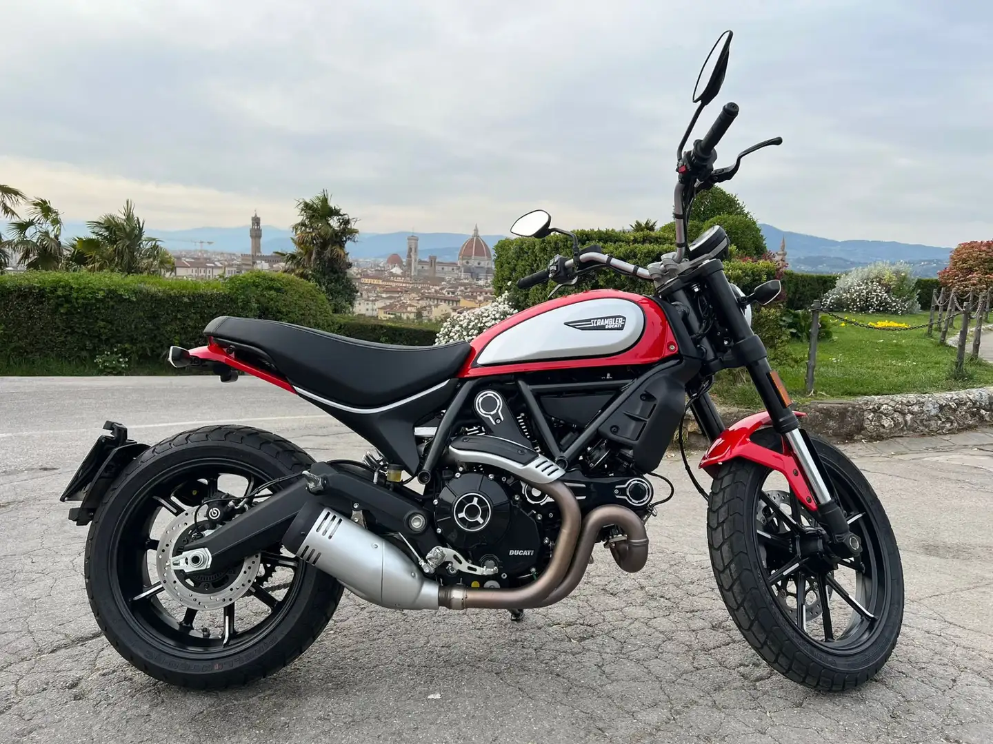 Ducati Scrambler icon Roşu - 1