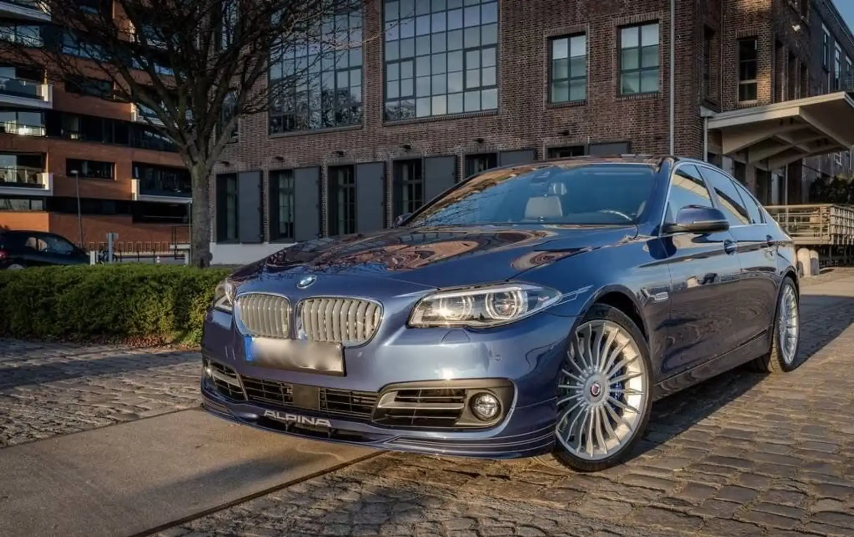 Alpina B5 4.4 Bi-Turbo Azul - 1