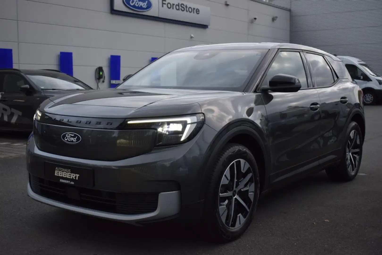 Ford Explorer Extended Range RWD 77kWh, Kamera, LED Gris - 1