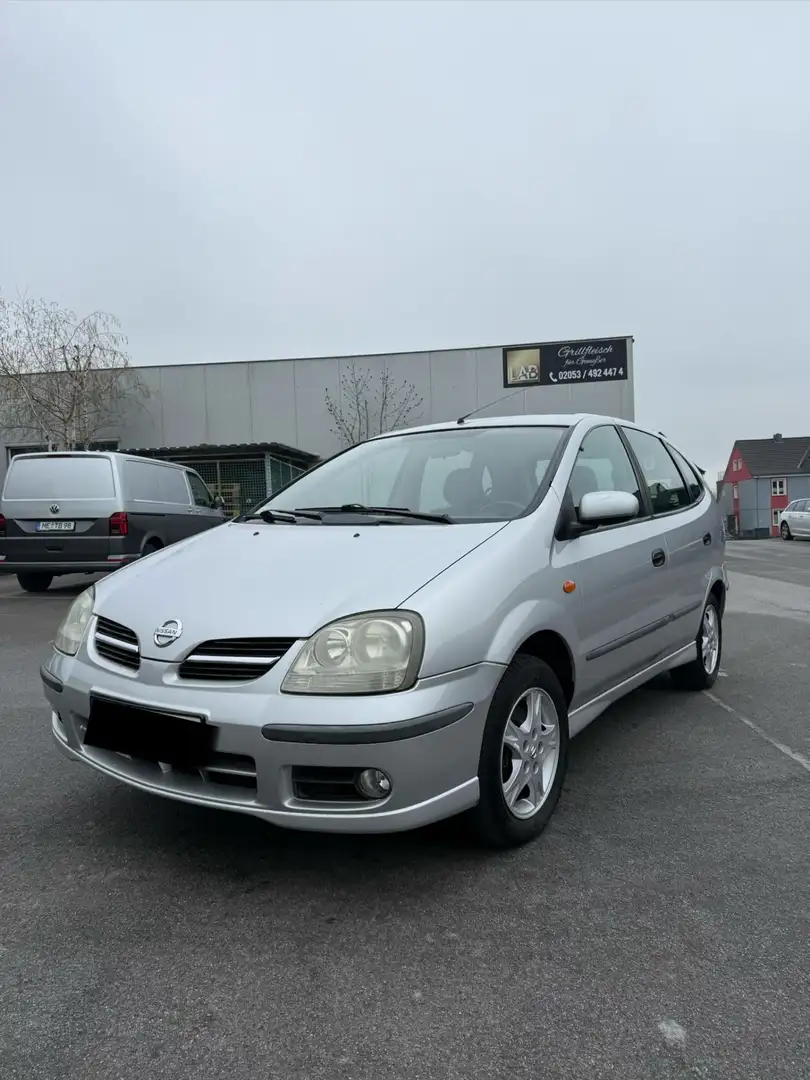 Nissan Almera Tino acenta PLUS - 2